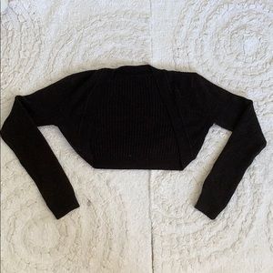 Black Long Sleeve Warm-Up Shrug